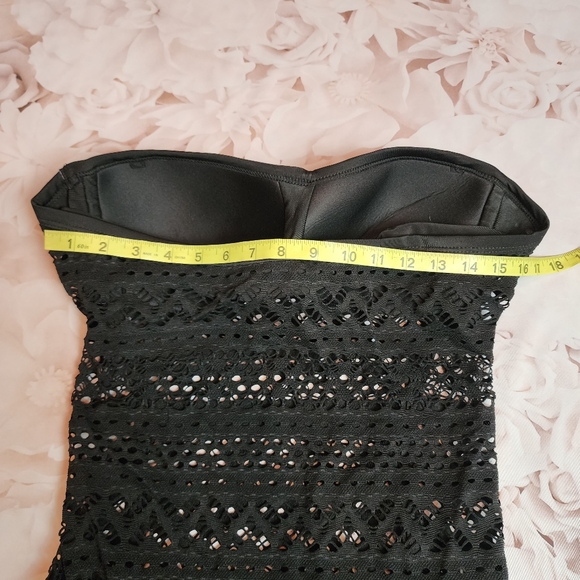 Large Simplicity Bathing Suit - Picture 7 of 10